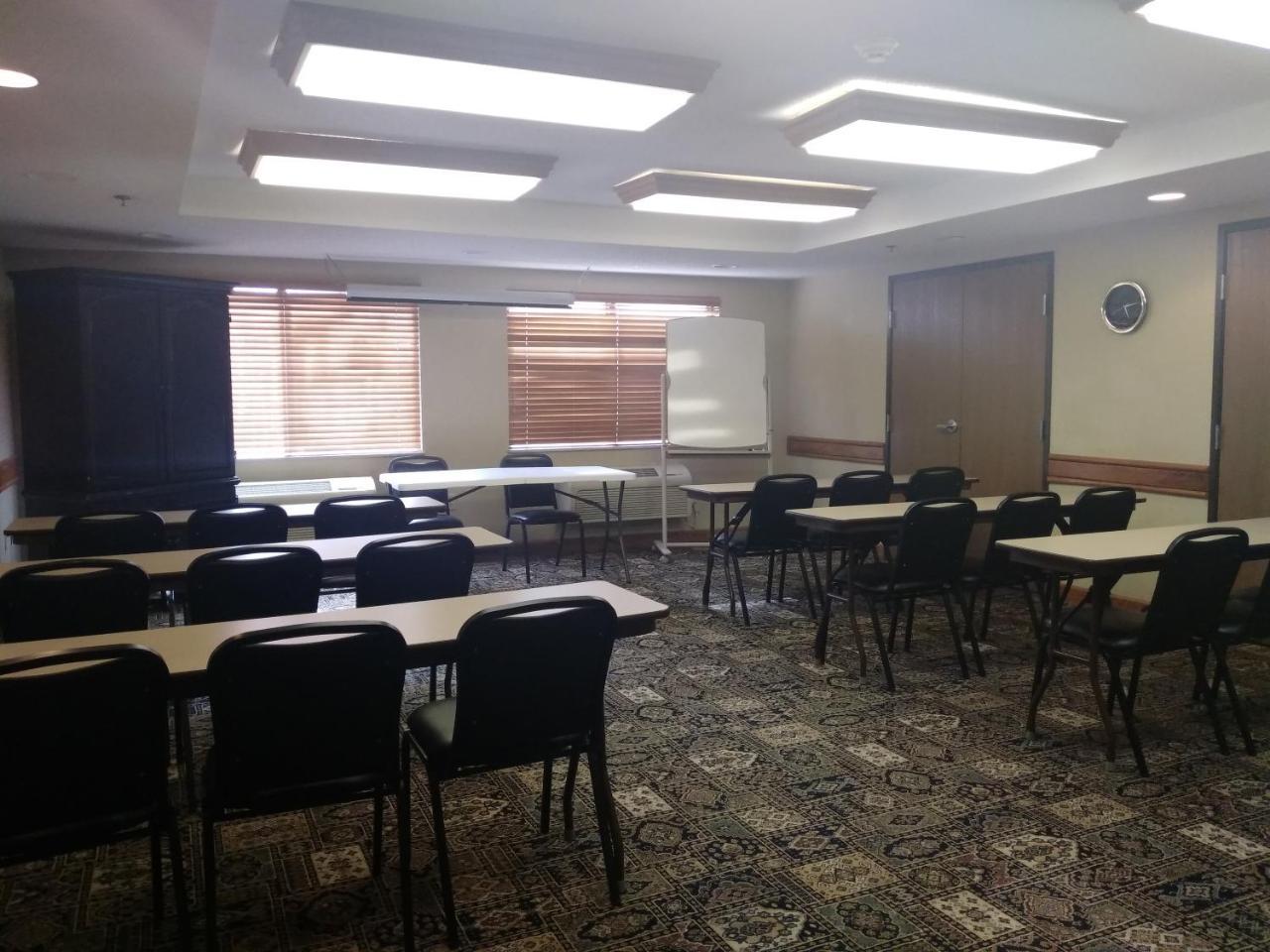 Madelia Hotel & Suites Экстерьер фото