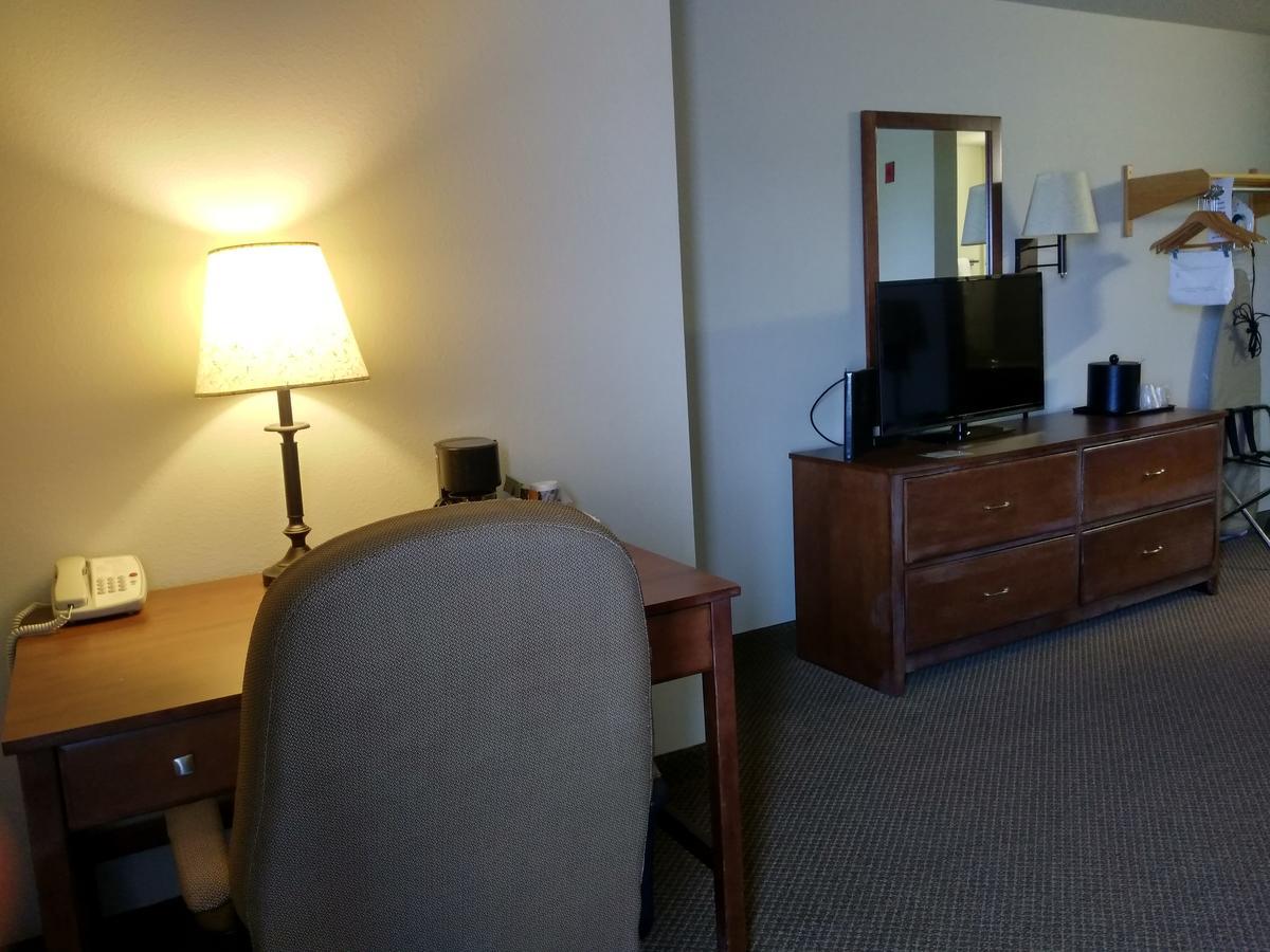 Madelia Hotel & Suites Экстерьер фото